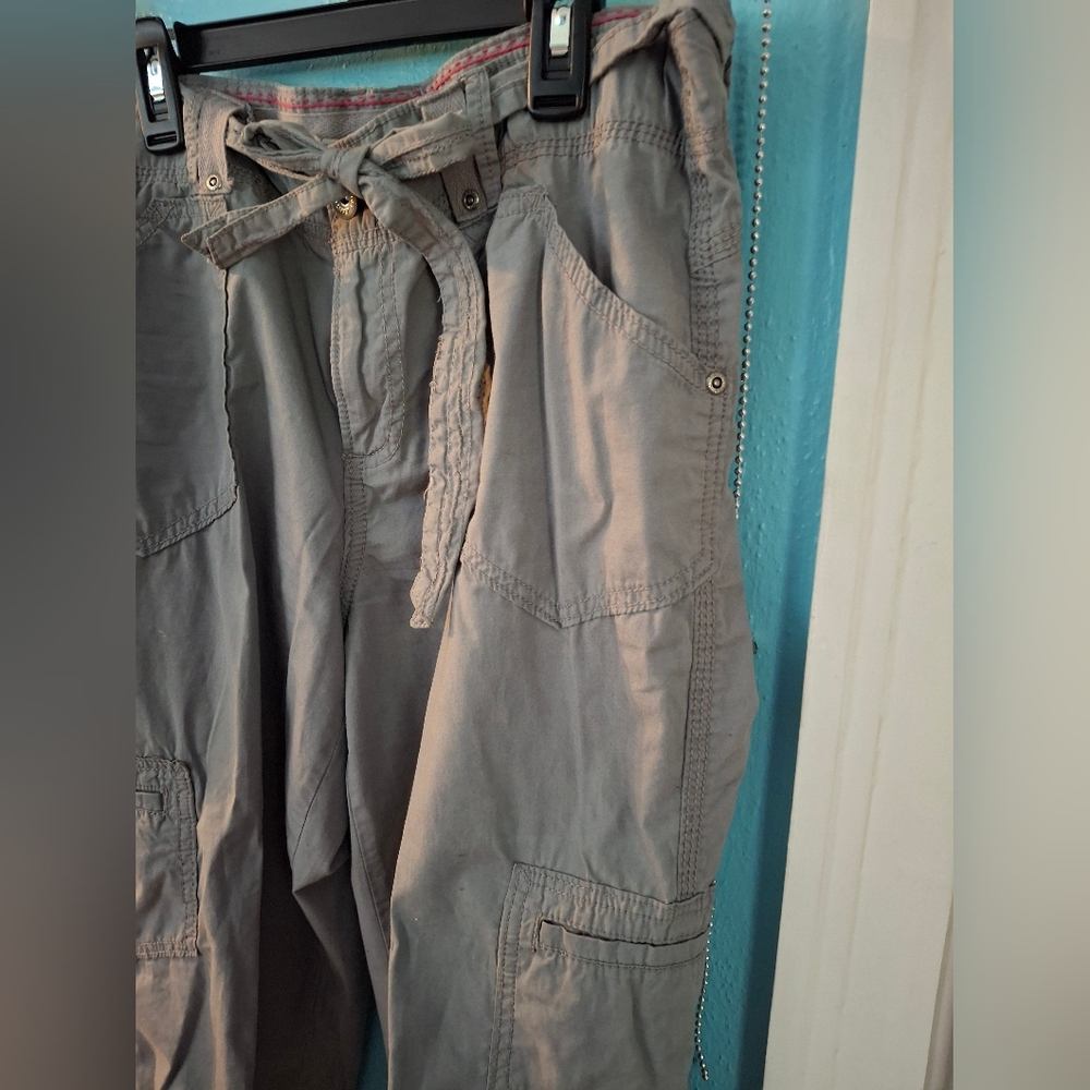 Faded Glory Women's 10R Cargo Pants 100% Cotton Pockets! Gray - Picture 3 of 9